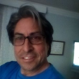 Meet your Posher, Tom